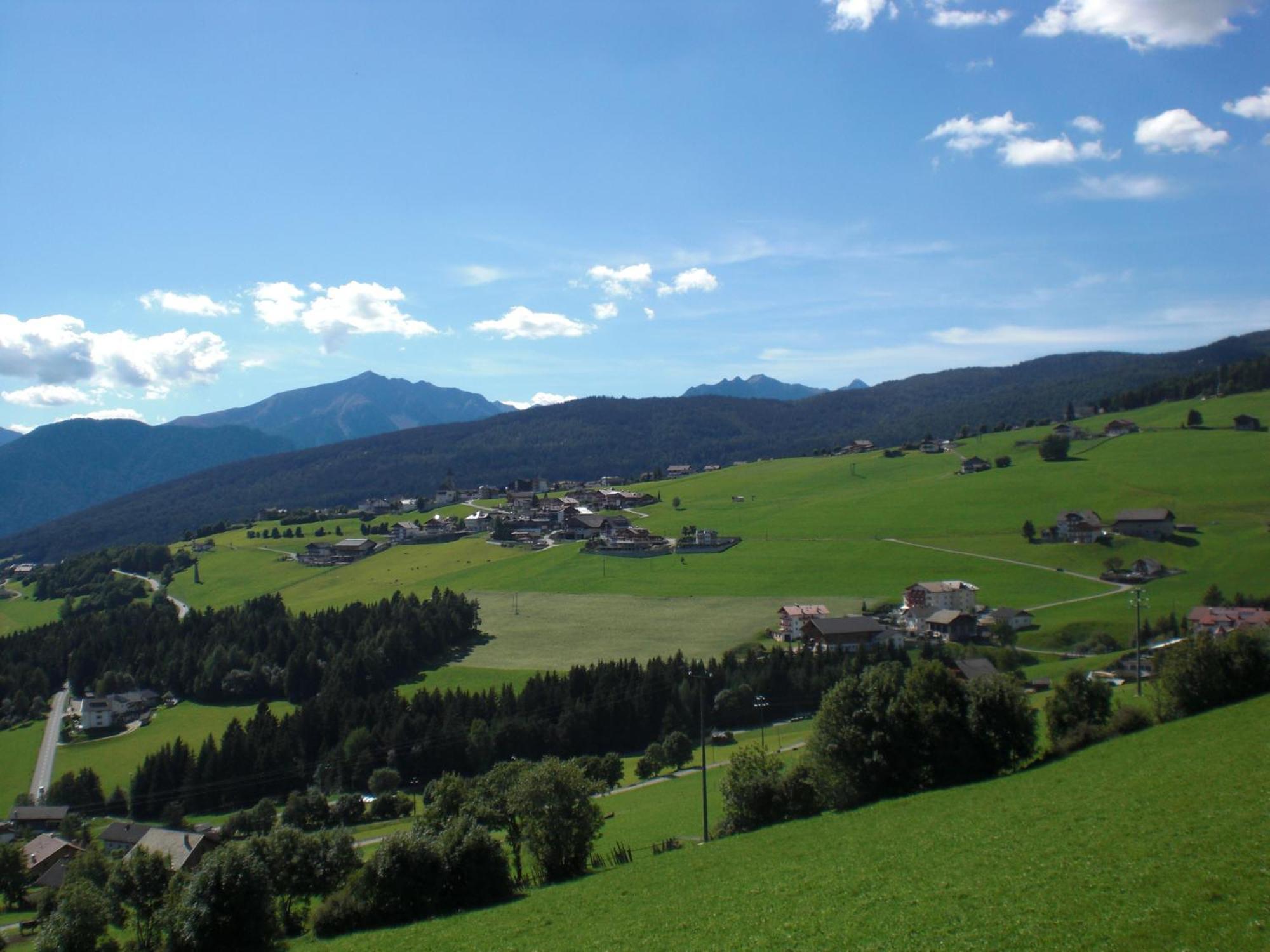 Hotel Pfeiferhof Maranza Bagian luar foto